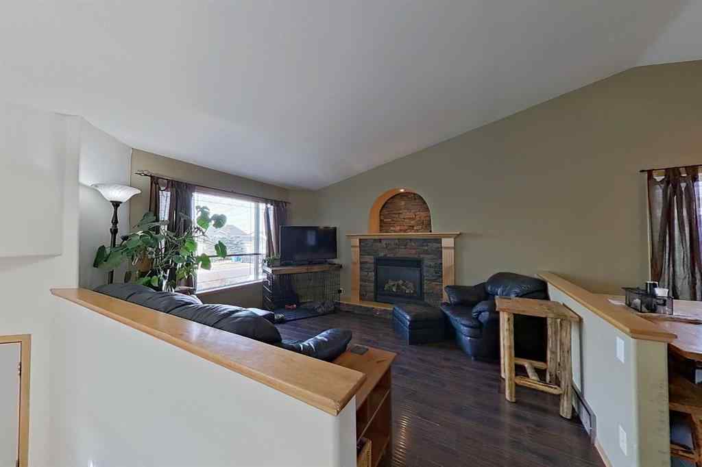 MLS&reg; # A2269365 - 145 Blackfoot Circle W in Indian Battle Heights Lethbridge, Residential Open Houses