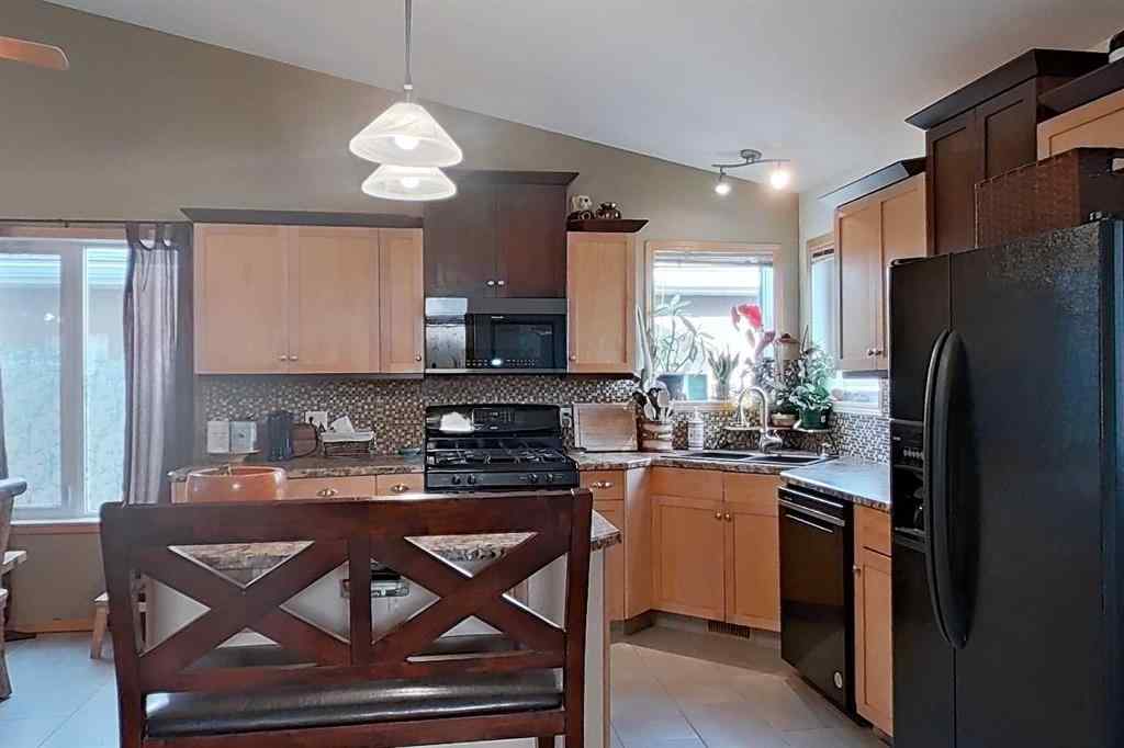 MLS&reg; # A2269365 - 145 Blackfoot Circle W in Indian Battle Heights Lethbridge, Residential Open Houses