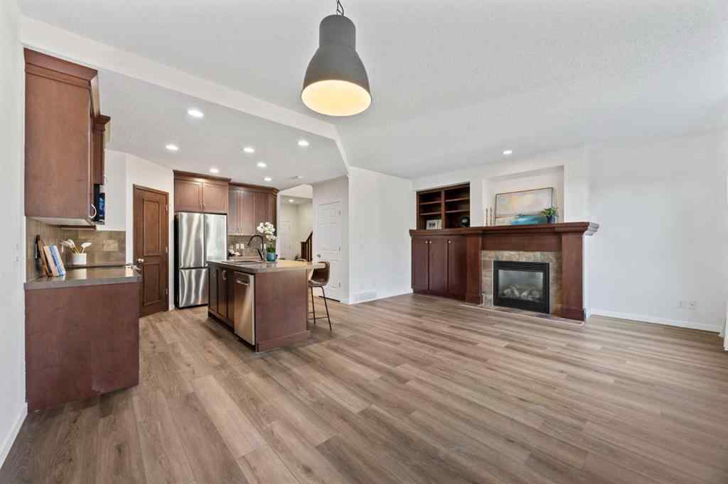 MLS® A2269366 - 8 Brightoncrest Way SE in New Brighton Calgary, Residential