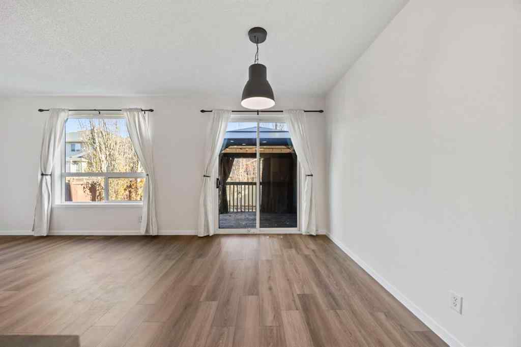 MLS® A2269366 - 8 Brightoncrest Way SE in New Brighton Calgary, Residential