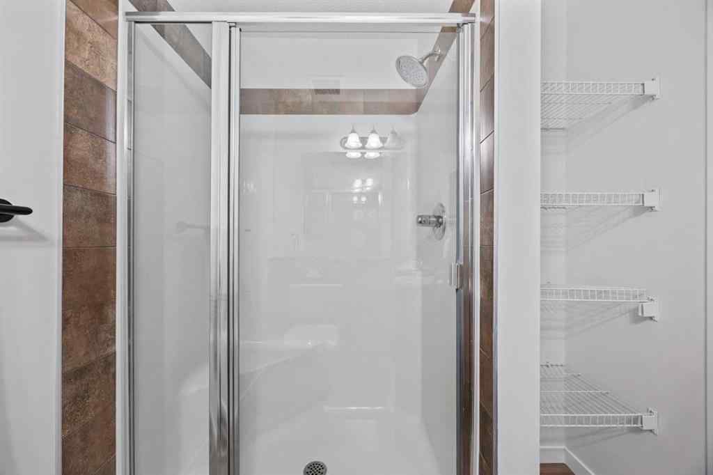 MLS® A2269366 - 8 Brightoncrest Way SE in New Brighton Calgary, Residential