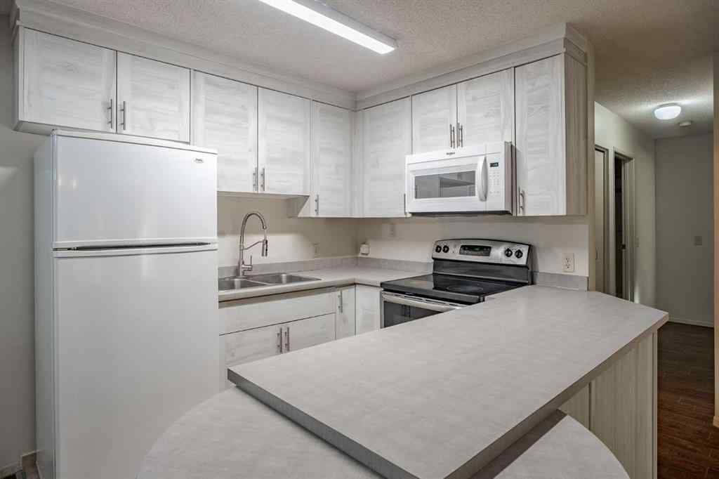 MLS® # A2269367 - Unit #34 1234 Edenwold Heights NW in Edgemont Calgary, Residential Open Houses