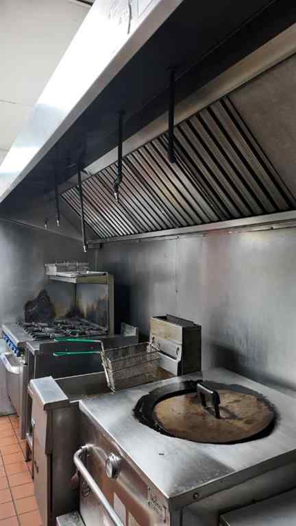 MLS® # A2269372 - 3829 Bow Trail SW in Rosscarrock Calgary, Commercial Open Houses