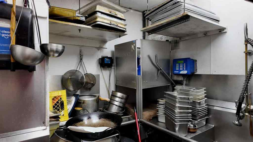 MLS® # A2269372 - 3829 Bow Trail SW in Rosscarrock Calgary, Commercial Open Houses