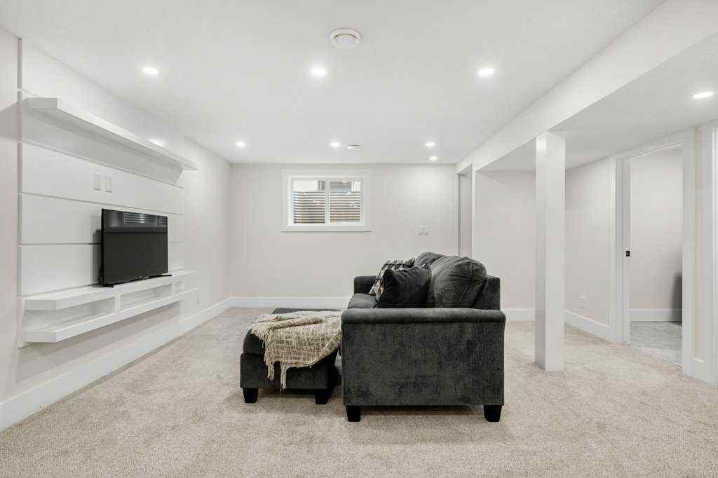 MLS® A2269375 - 108 Sackville Drive SW in Southwood Calgary, Residential