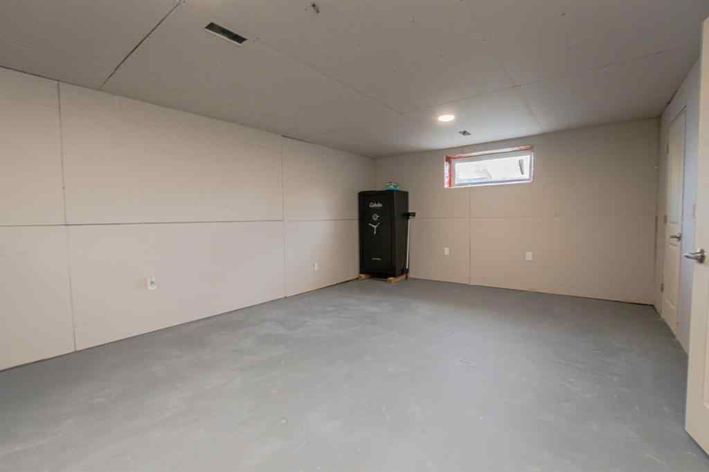 MLS® # A2269377 - 9405 88 Street  in Cobblestone Grande Prairie, Residential Open Houses