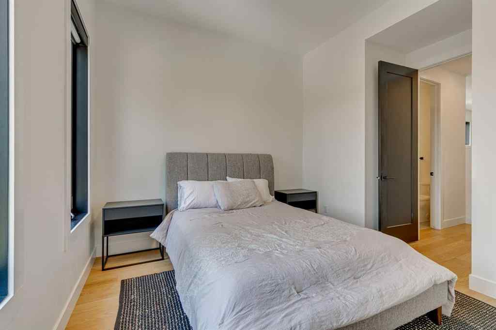 MLS® A2269379 - 2219 32 Street SW in Killarney/Glengarry Calgary, Residential