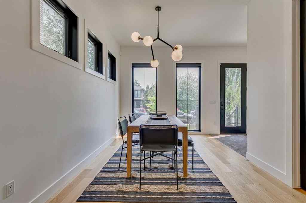 MLS® A2269379 - 2219 32 Street SW in Killarney/Glengarry Calgary, Residential