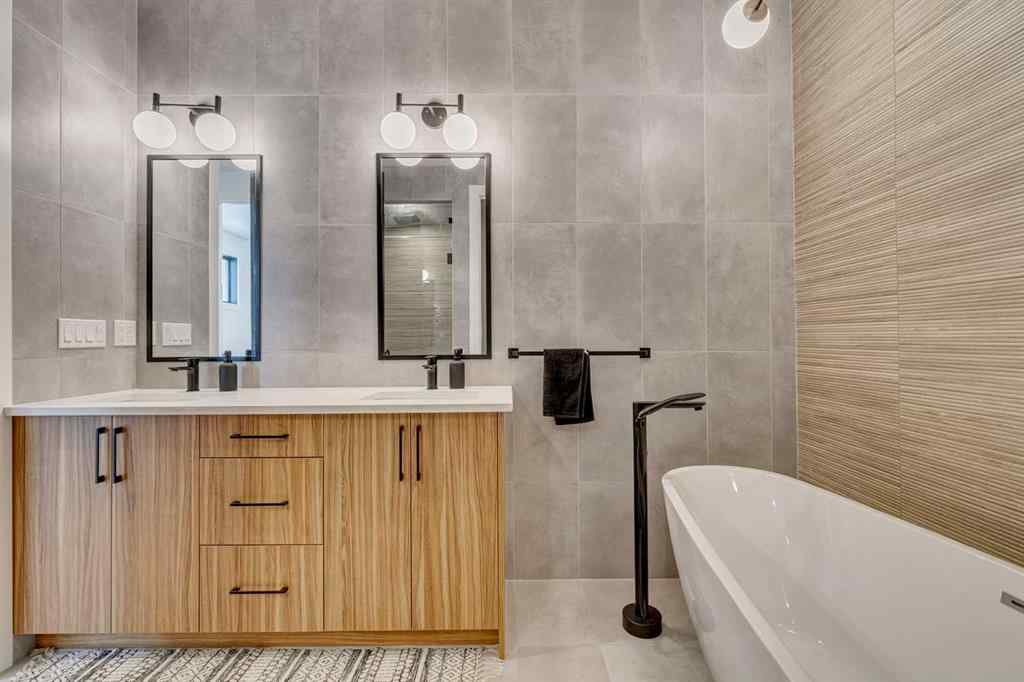 MLS® A2269379 - 2219 32 Street SW in Killarney/Glengarry Calgary, Residential