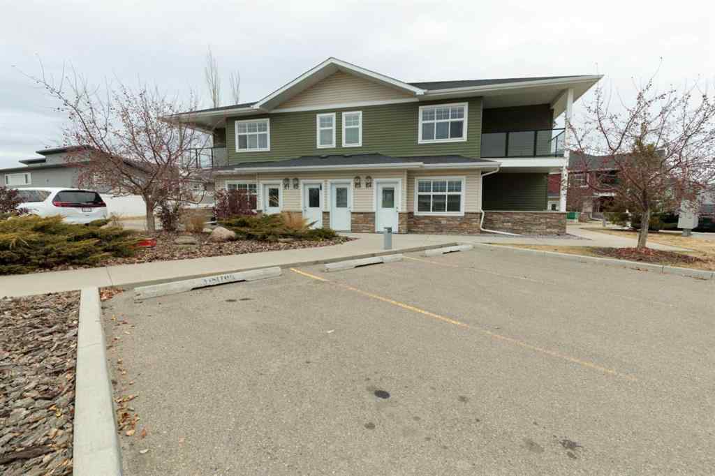 MLS&reg; # A2269380 - Unit #E2 5300 Vista Trail  in Valley Ridge Blackfalds, Residential Open Houses