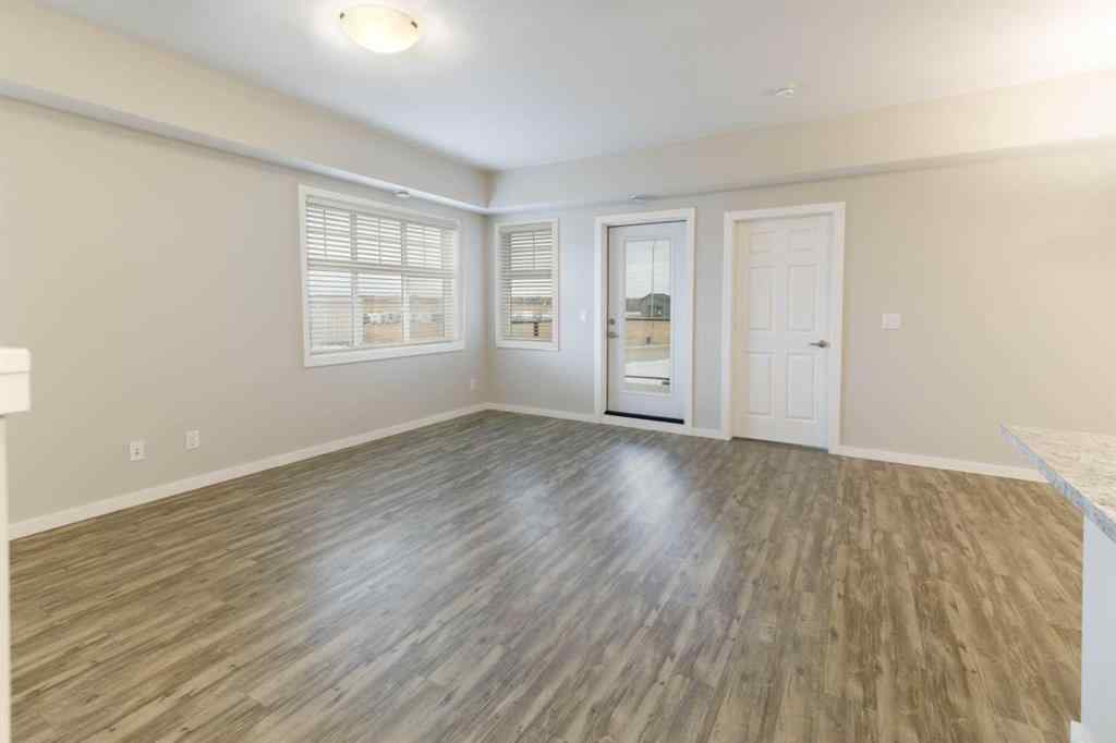 MLS&reg; # A2269380 - Unit #E2 5300 Vista Trail  in Valley Ridge Blackfalds, Residential Open Houses