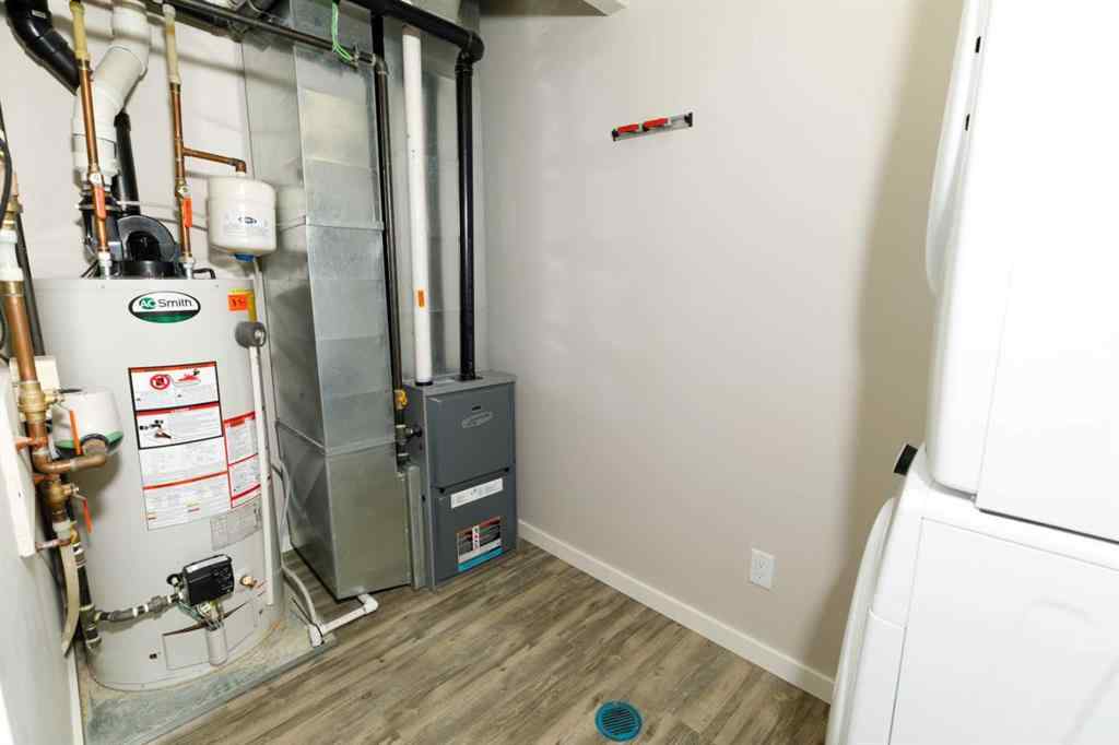 MLS&reg; # A2269380 - Unit #E2 5300 Vista Trail  in Valley Ridge Blackfalds, Residential Open Houses