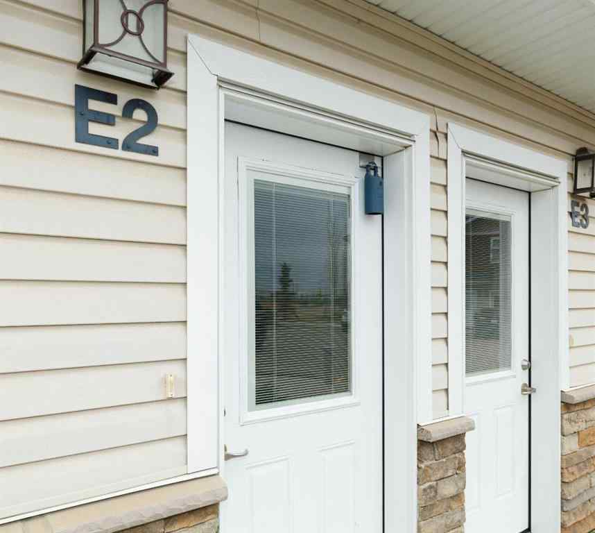 MLS&reg; # A2269380 - Unit #E2 5300 Vista Trail  in Valley Ridge Blackfalds, Residential Open Houses