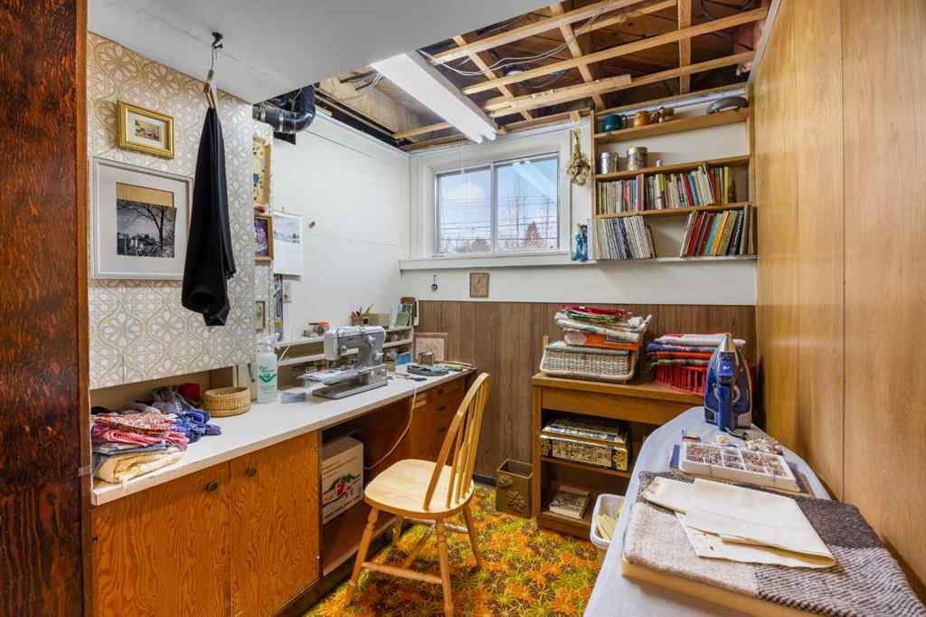 MLS® A2269382 - 4207 Villa Crescent NW in Varsity Calgary, Residential