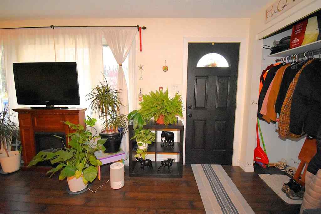 MLS&reg; # A2269384 - 121 Chetamon Drive  in Hardisty Hinton, Residential Open Houses