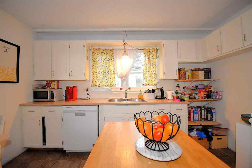 MLS&reg; # A2269384 - 121 Chetamon Drive  in Hardisty Hinton, Residential Open Houses