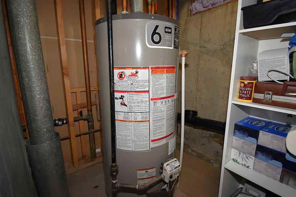 MLS&reg; # A2269384 - 121 Chetamon Drive  in Hardisty Hinton, Residential Open Houses