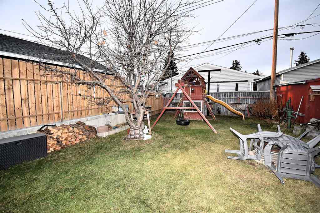 MLS&reg; # A2269384 - 121 Chetamon Drive  in Hardisty Hinton, Residential Open Houses