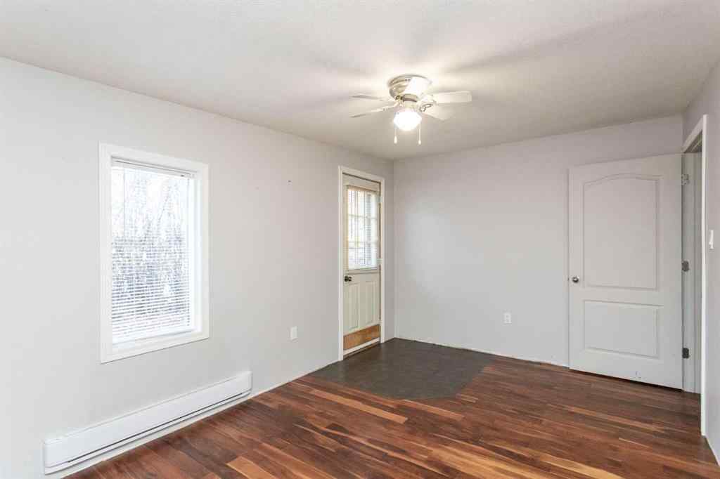 MLS® A2269385 - 7 Parkland Acres  in Parkland Trailer Park Lacombe, Mobile