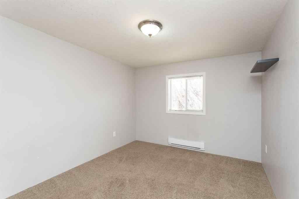 MLS® A2269385 - 7 Parkland Acres  in Parkland Trailer Park Lacombe, Mobile