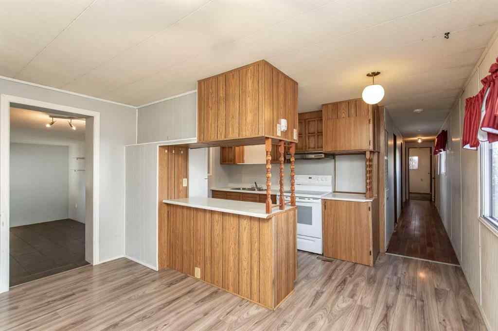 MLS® A2269385 - 7 Parkland Acres  in Parkland Trailer Park Lacombe, Mobile