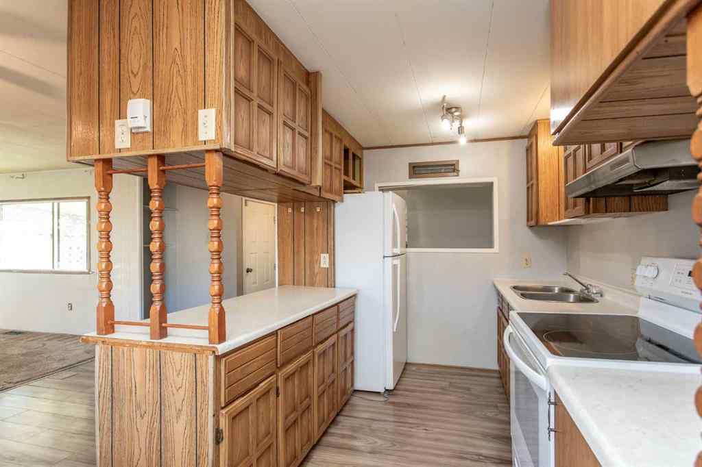 MLS® A2269385 - 7 Parkland Acres  in Parkland Trailer Park Lacombe, Mobile