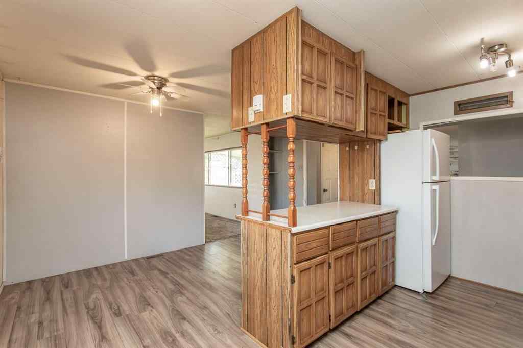 MLS® A2269385 - 7 Parkland Acres  in Parkland Trailer Park Lacombe, Mobile