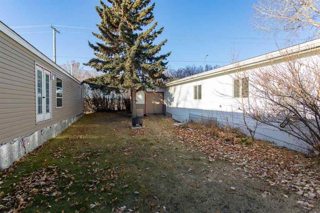 MLS® A2269385 - 7 Parkland Acres  in Parkland Trailer Park Lacombe, Mobile
