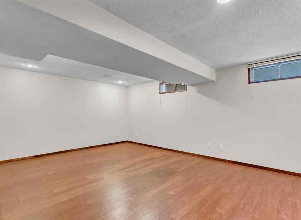 MLS&reg; # A2269389 - 1935 3 Avenue NE in Northeast Crescent Heights Medicine Hat, Residential Open Houses