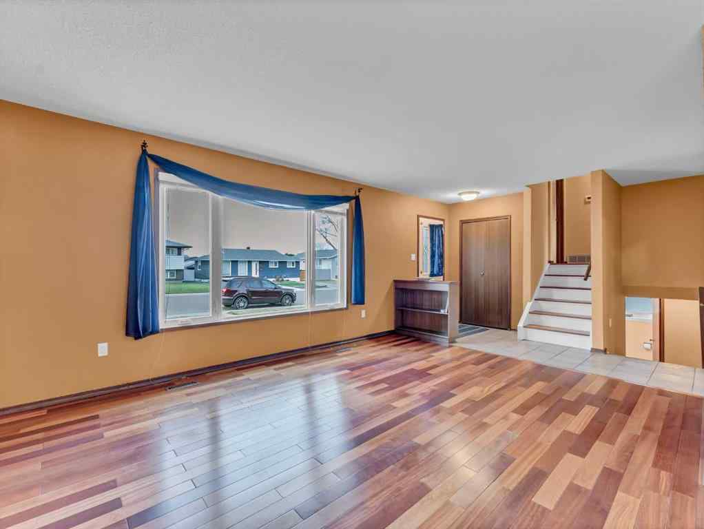 MLS&reg; # A2269389 - 1935 3 Avenue NE in Northeast Crescent Heights Medicine Hat, Residential Open Houses