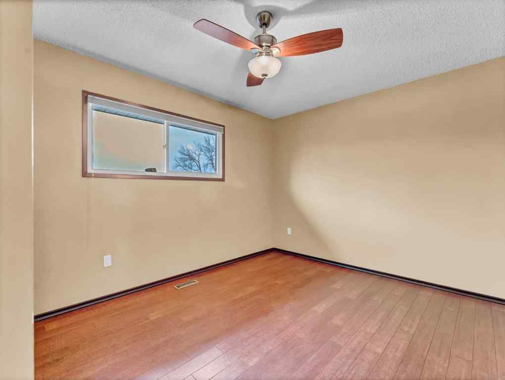 MLS&reg; # A2269389 - 1935 3 Avenue NE in Northeast Crescent Heights Medicine Hat, Residential Open Houses