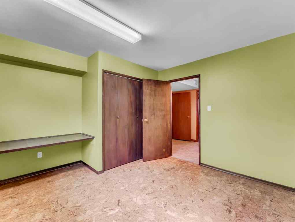 MLS&reg; # A2269389 - 1935 3 Avenue NE in Northeast Crescent Heights Medicine Hat, Residential Open Houses