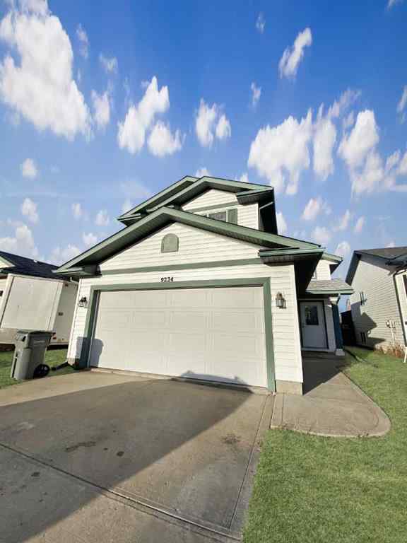MLS® A2269393 - 9234 115 Avenue  in Summit Grande Prairie, Rental