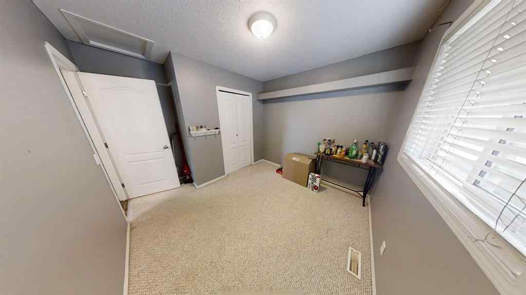 MLS® A2269393 - 9234 115 Avenue  in Summit Grande Prairie, Rental