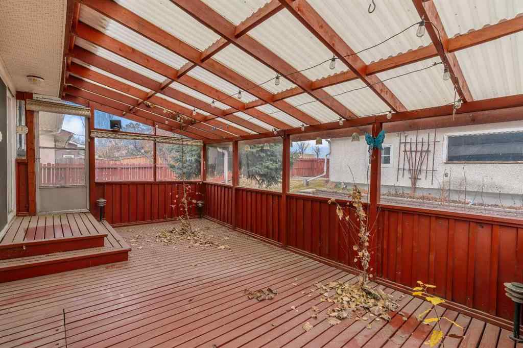 MLS® A2269394 - 832 Raynard Crescent SE in Albert Park/Radisson Heights Calgary, Residential