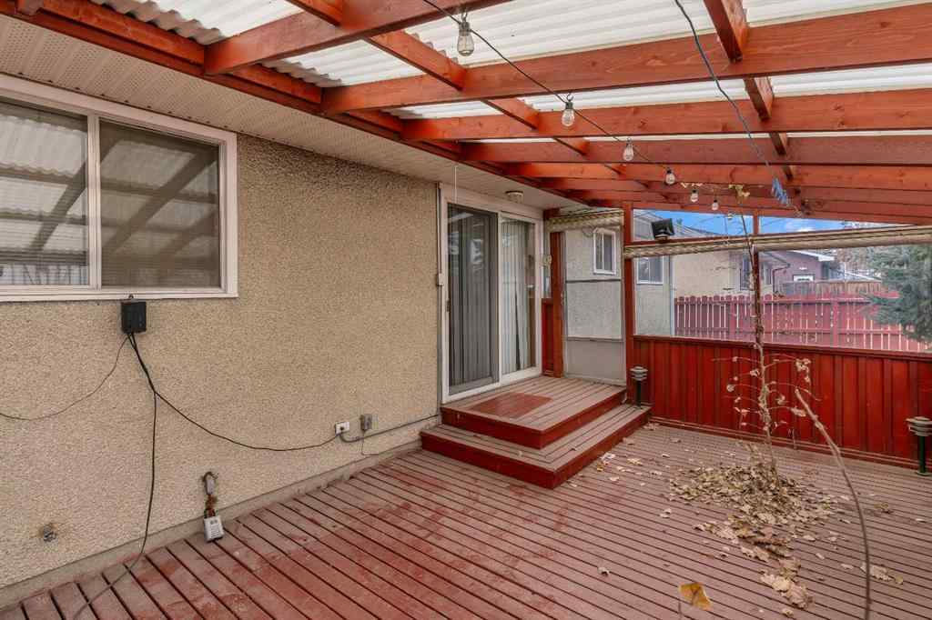 MLS® A2269394 - 832 Raynard Crescent SE in Albert Park/Radisson Heights Calgary, Residential