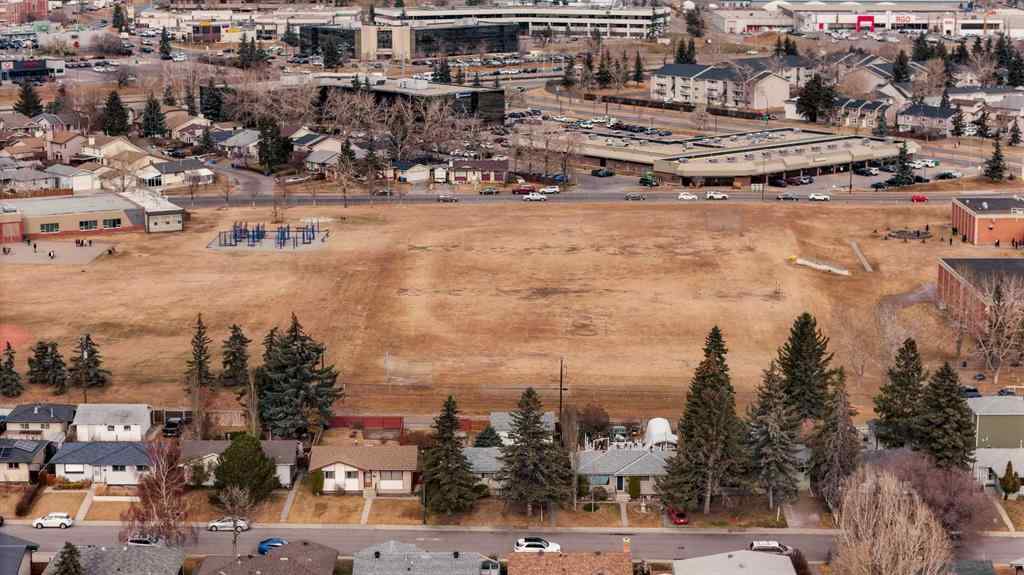 MLS® A2269394 - 832 Raynard Crescent SE in Albert Park/Radisson Heights Calgary, Residential