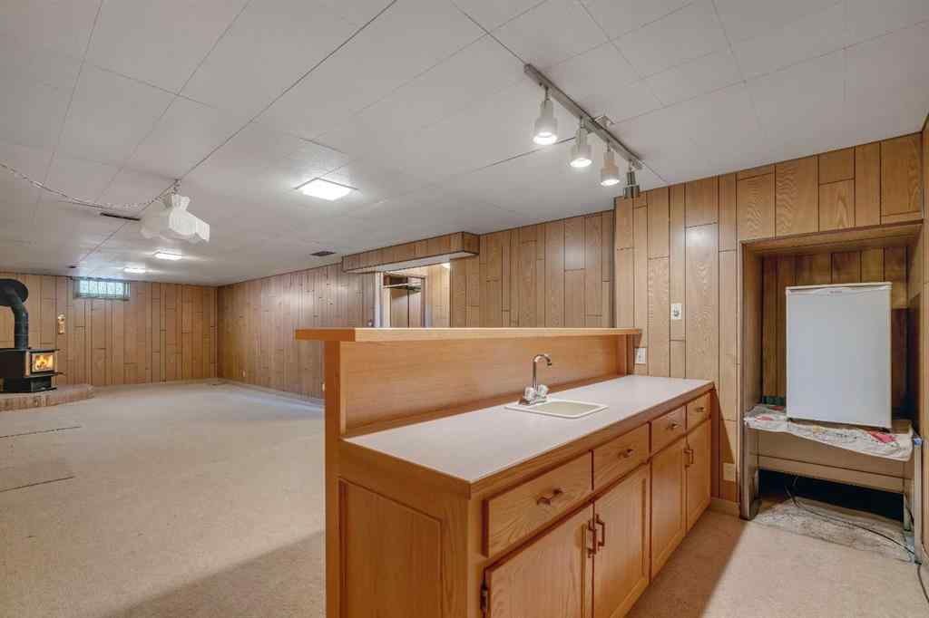 MLS® A2269394 - 832 Raynard Crescent SE in Albert Park/Radisson Heights Calgary, Residential