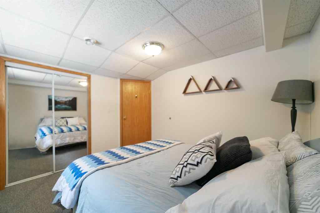 MLS&reg; # A2269396 - 4718 47a Avenue  in NONE Killam, Residential Open Houses