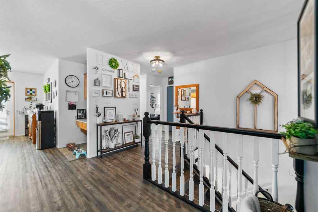 MLS&reg; # A2269396 - 4718 47a Avenue  in NONE Killam, Residential Open Houses