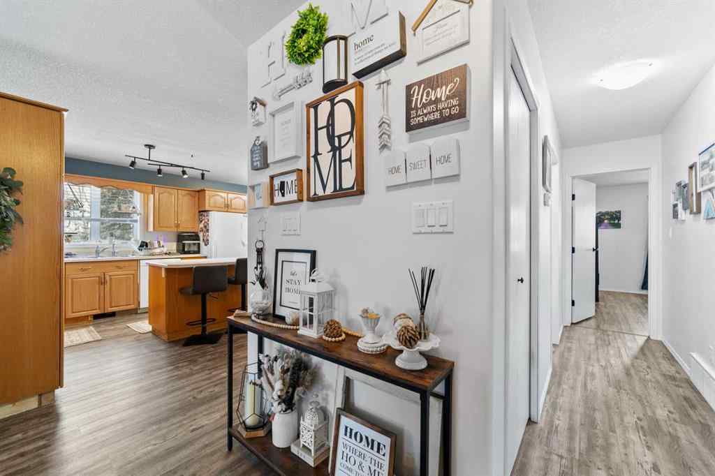 MLS&reg; # A2269396 - 4718 47a Avenue  in NONE Killam, Residential Open Houses