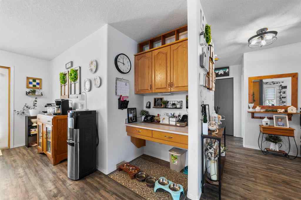 MLS&reg; # A2269396 - 4718 47a Avenue  in NONE Killam, Residential Open Houses