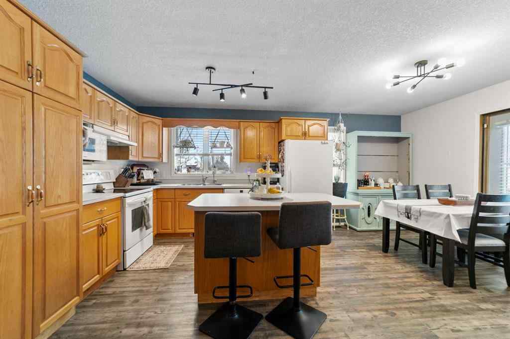 MLS&reg; # A2269396 - 4718 47a Avenue  in NONE Killam, Residential Open Houses