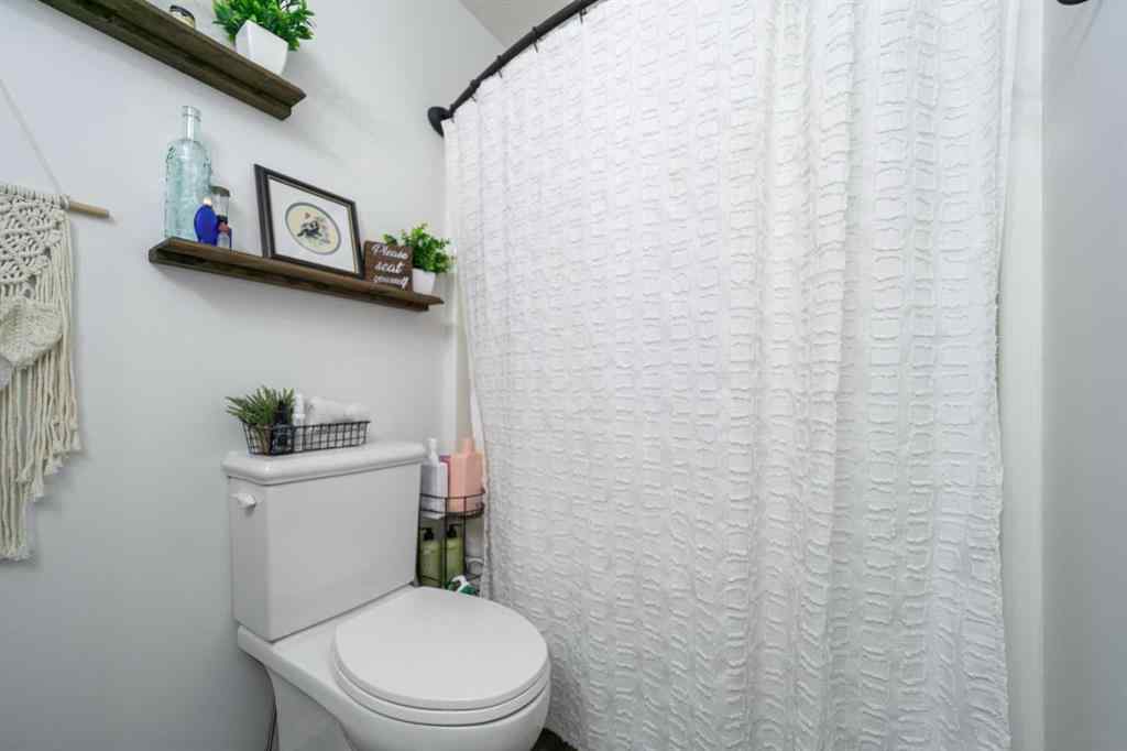 MLS&reg; # A2269396 - 4718 47a Avenue  in NONE Killam, Residential Open Houses