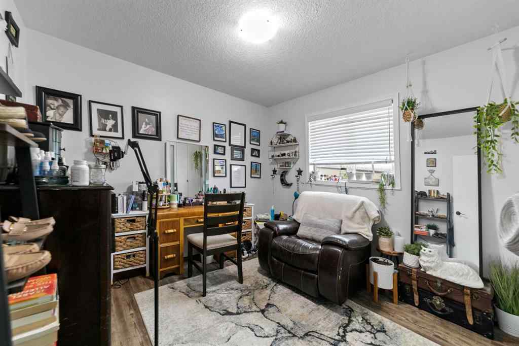 MLS&reg; # A2269396 - 4718 47a Avenue  in NONE Killam, Residential Open Houses