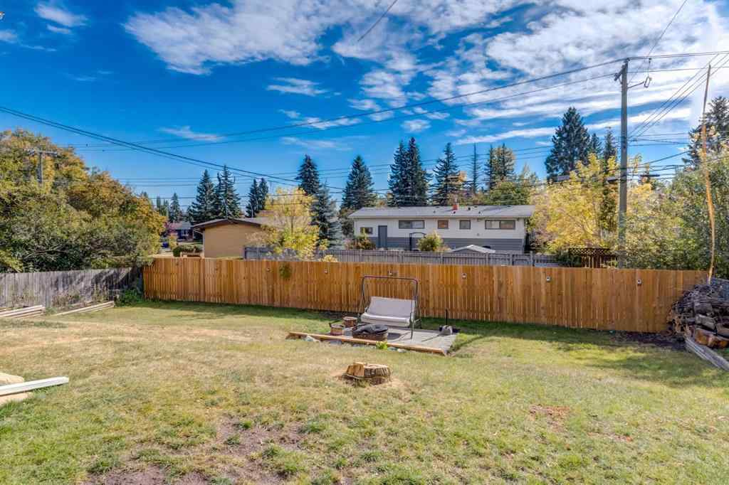 MLS® A2269400 - 5 Sydney Drive SW in Southwood Calgary, Residential