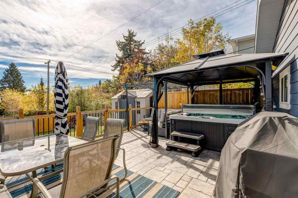 MLS® A2269400 - 5 Sydney Drive SW in Southwood Calgary, Residential
