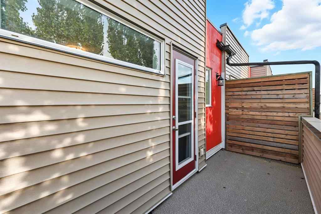 MLS® A2269402 - 448 Covecreek Circle NE in Coventry Hills Calgary, Residential