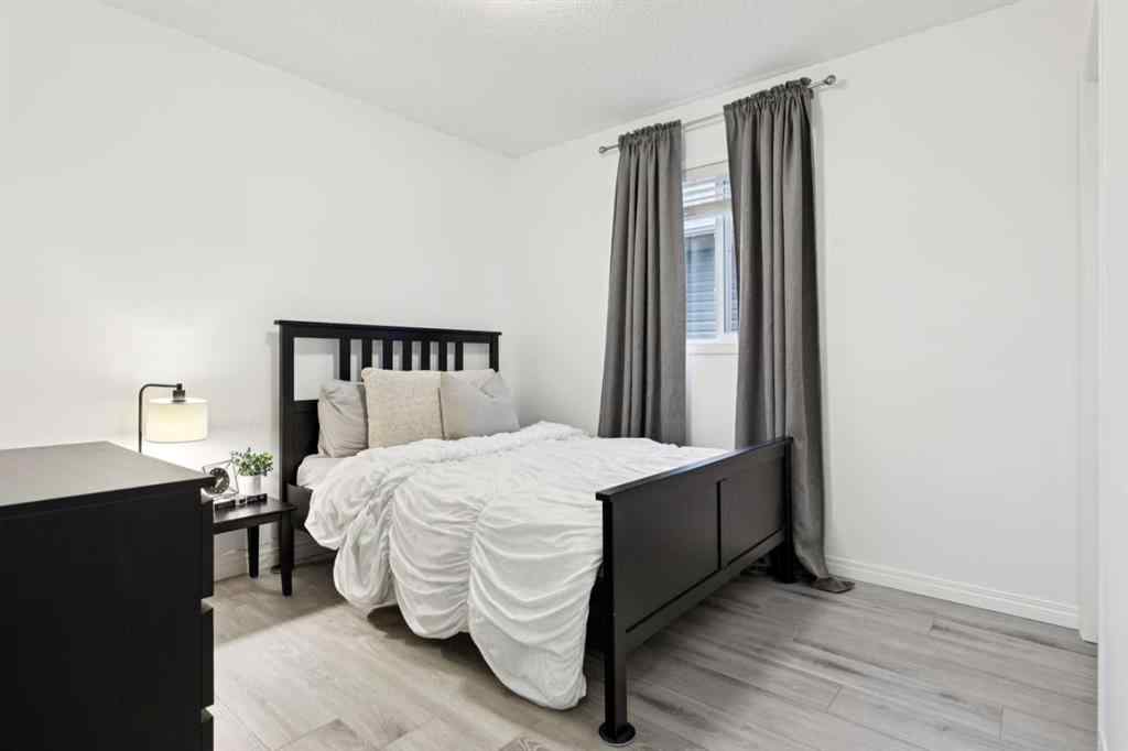 MLS® A2269408 - 45 Legacy Gate SE in Legacy Calgary, Residential