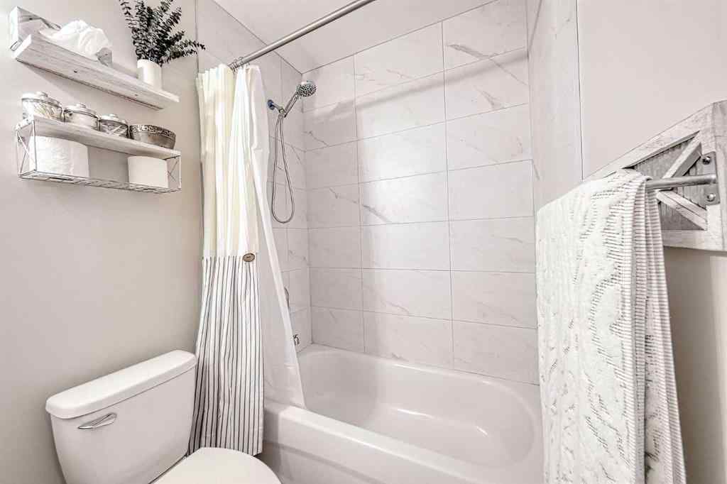 MLS&reg; # A2269411 - 852 Hampshire Crescent NE in Hampton Hills High River, Residential Open Houses